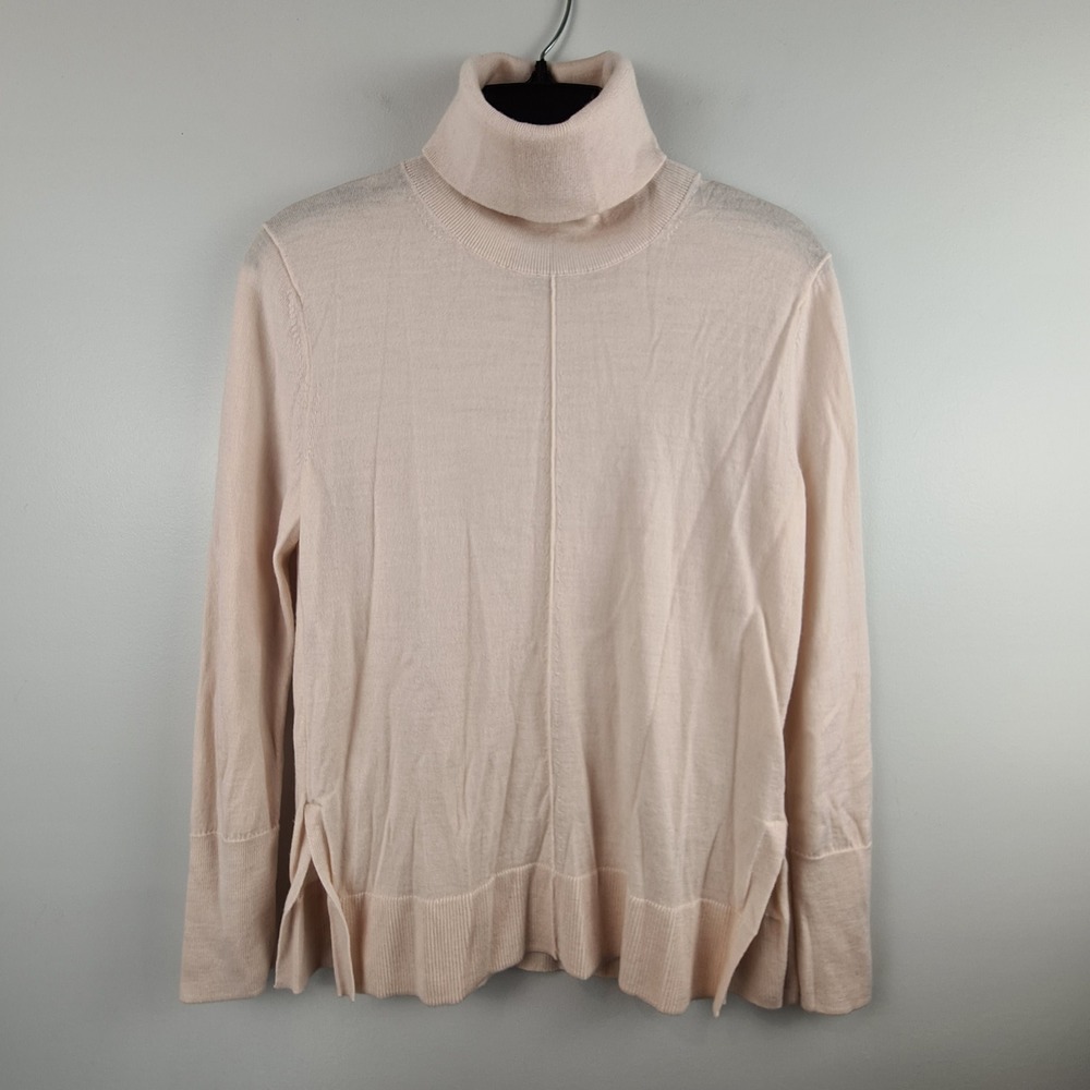 Banana Republic Womens XS Pink 100% Merino Wool Turtleneck Sweater‎ Side Slit